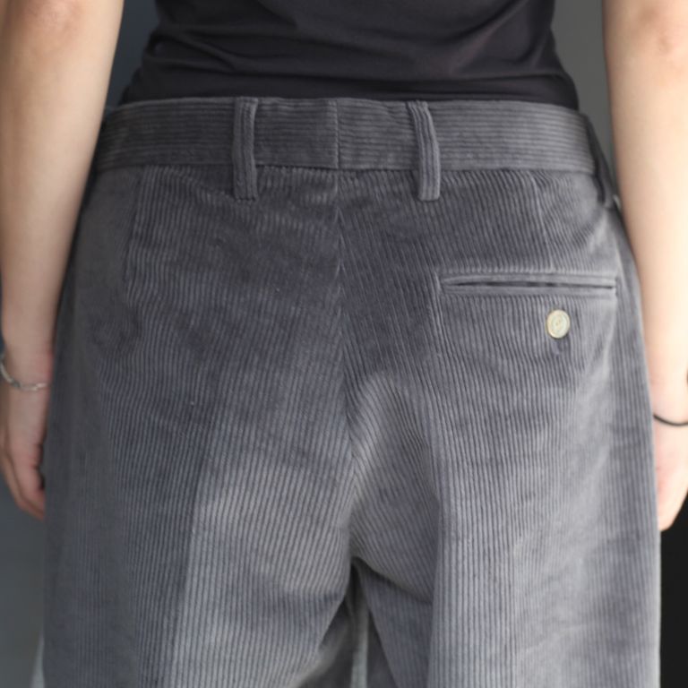 BLESS - 【残り一点】Over Jogging Corduroy(S) | ACRMTSM ONLINE STORE
