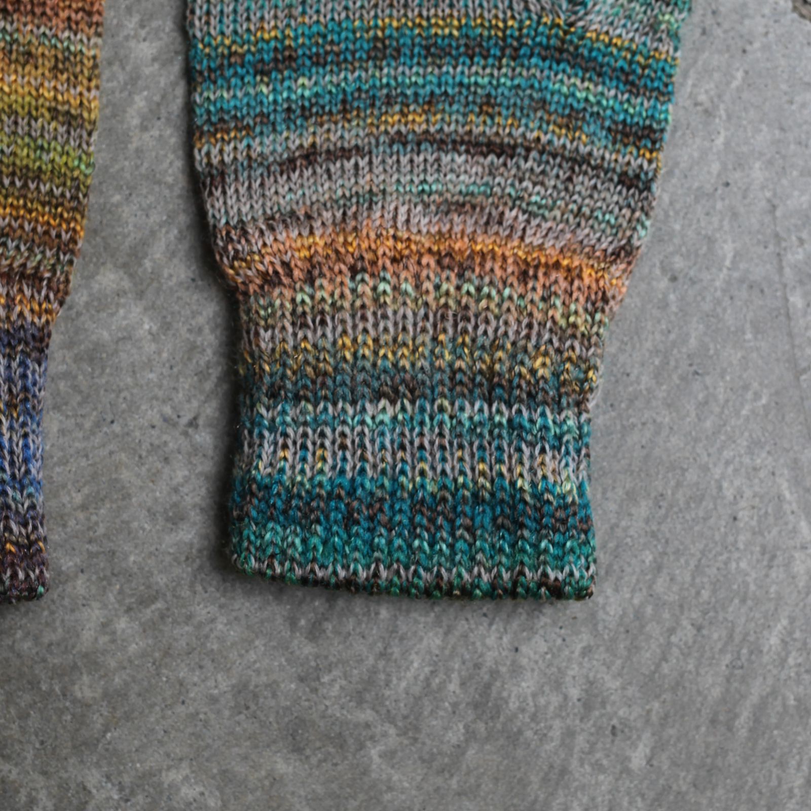 【残り一点】Multi Color Glove