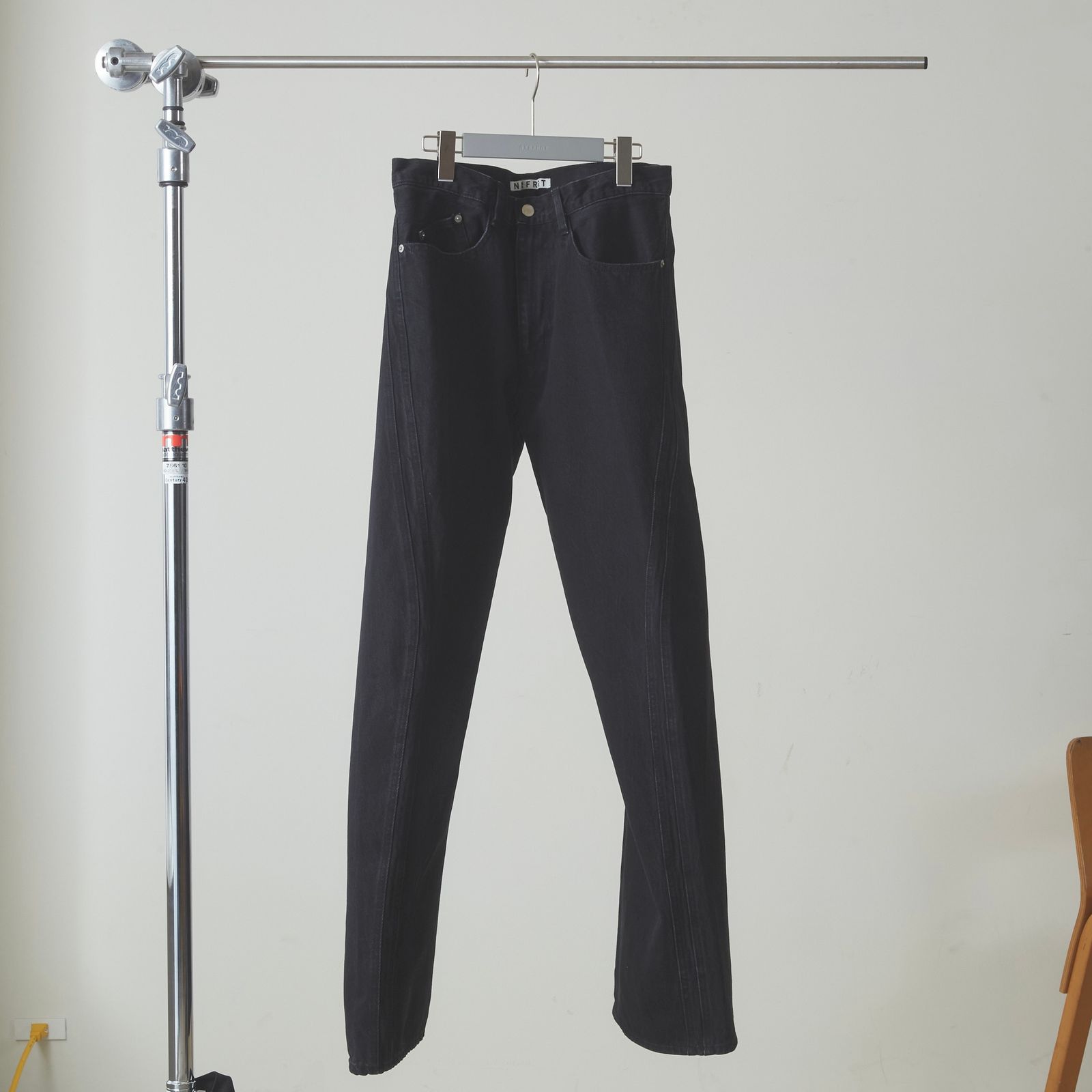 NVRFRGT / 3D TWISTED JEANS – Faded Black | disarm | no