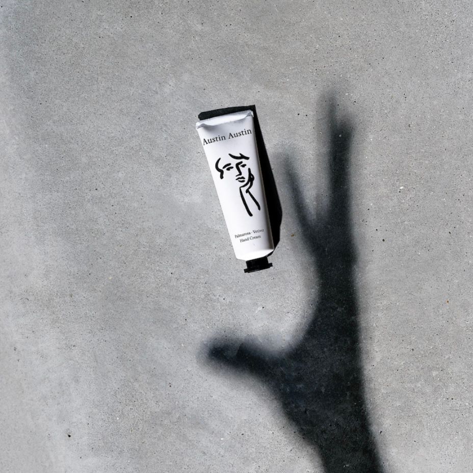 【再販売通知受付可能】Palmarosa & Vetiver Hand Cream(50ml)