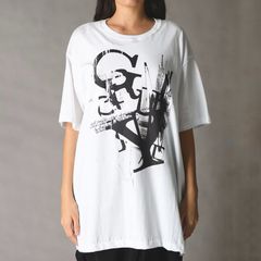 【残り一点】やぶれロゴカットソー