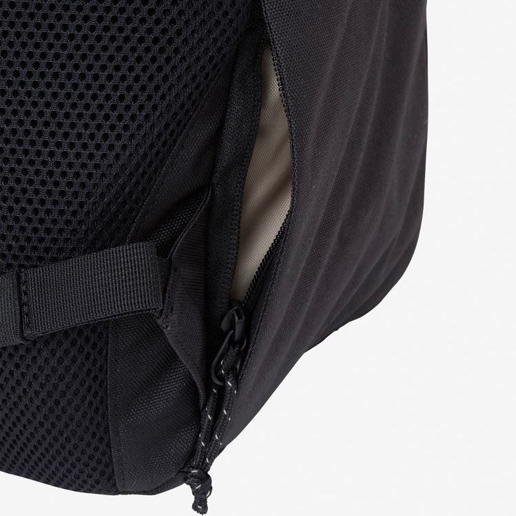【残り一点】Boulder Daypack