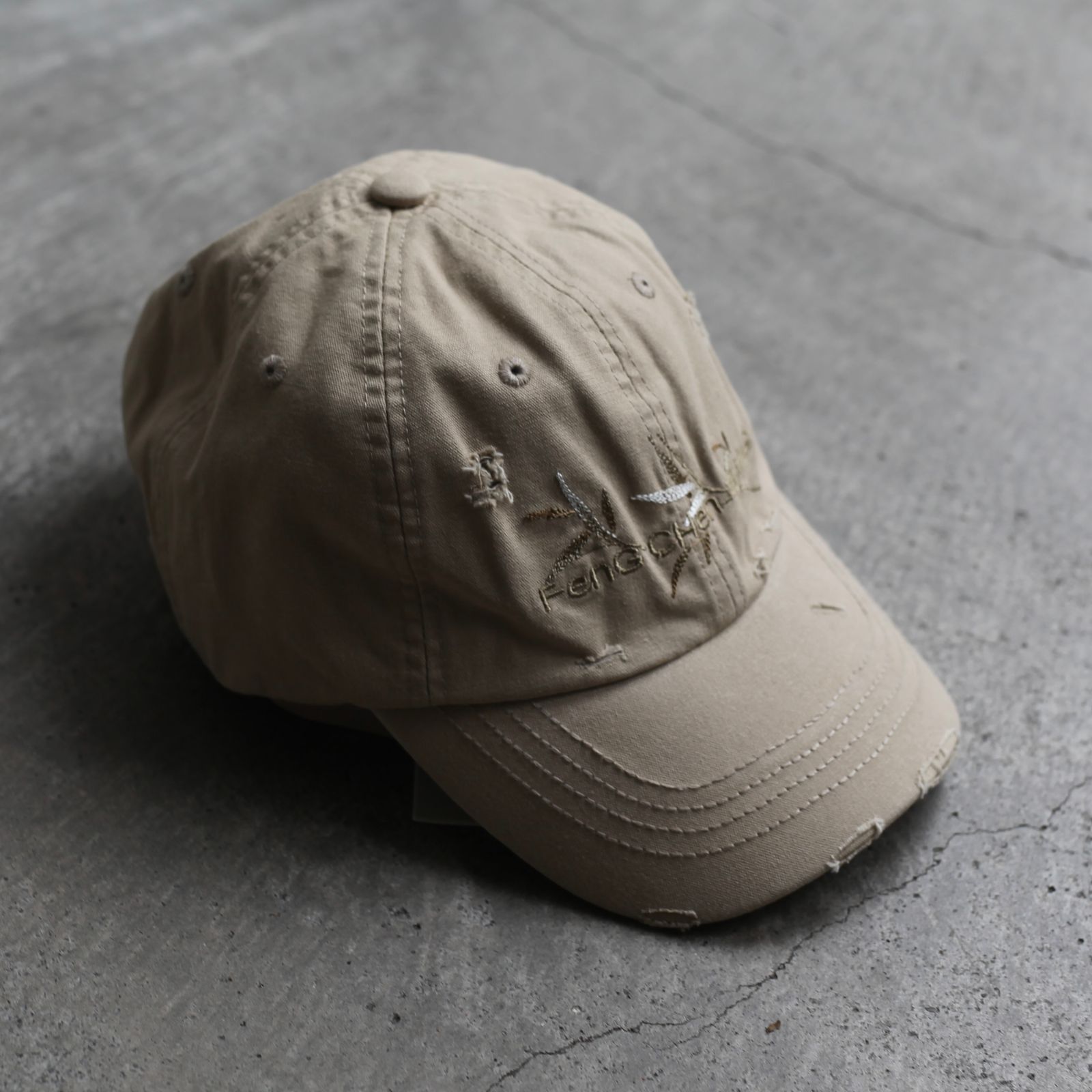 【残り一点】Khaki Bamboo Embroidery Baseball Cap