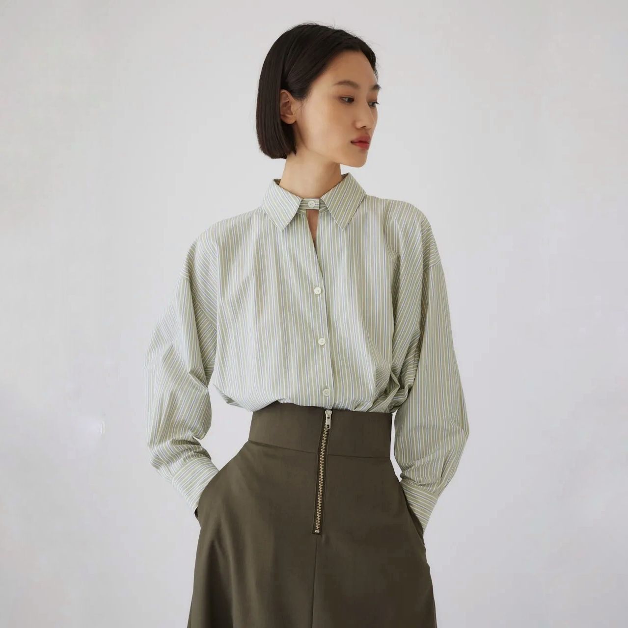 【残り一点】Back Volume Stripe SH
