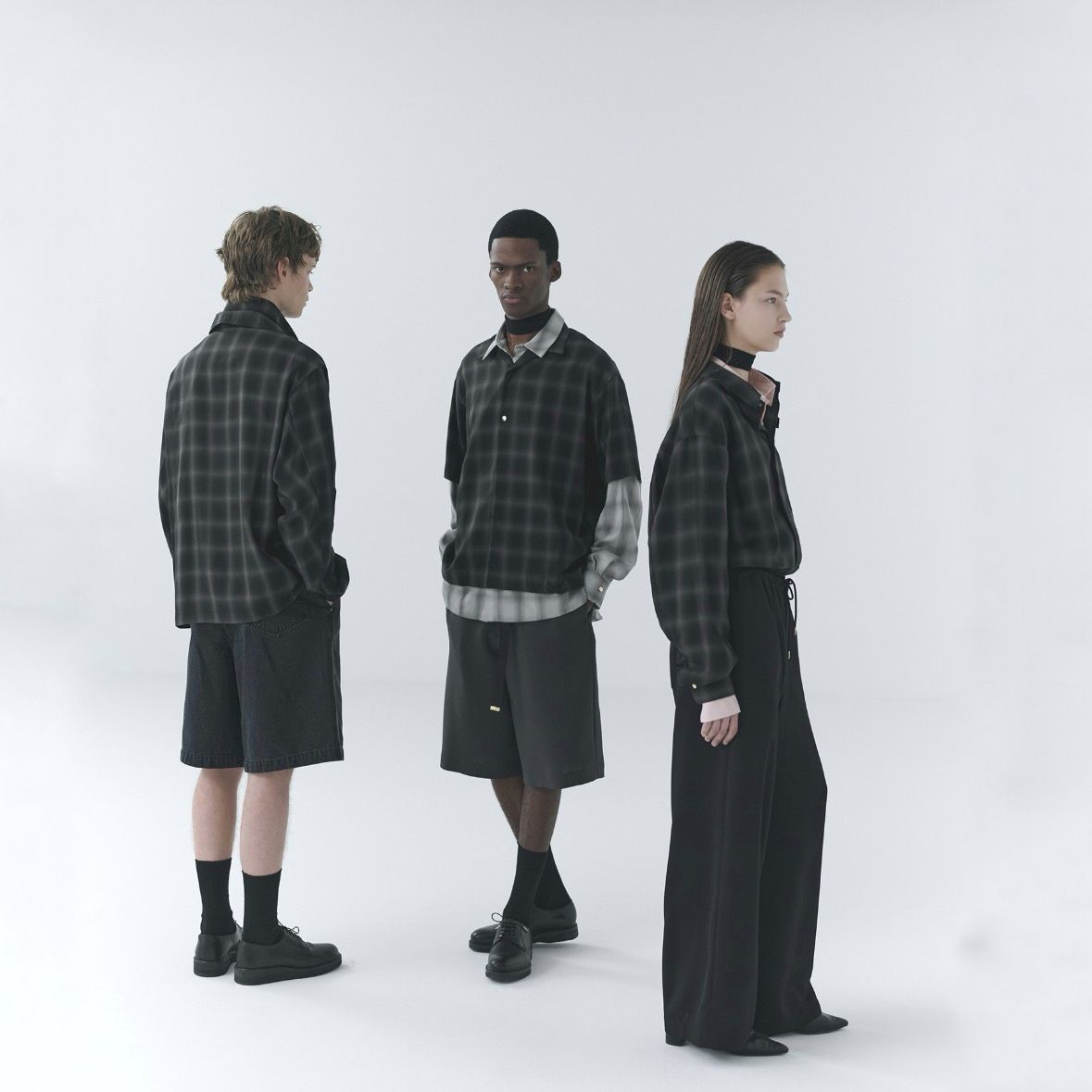 【残り一点】Ombre Check Chin Tab Long Sleeve Shirt