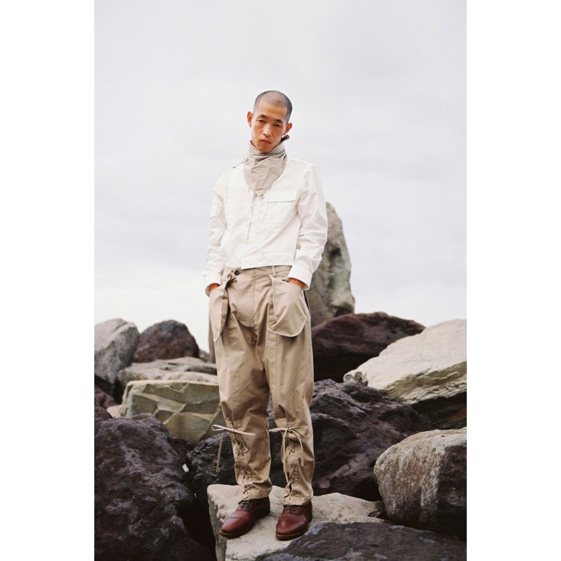 SOSHIOTSUKI ソウシオオツキ Safari Cargo Pants | www.ofa.sg