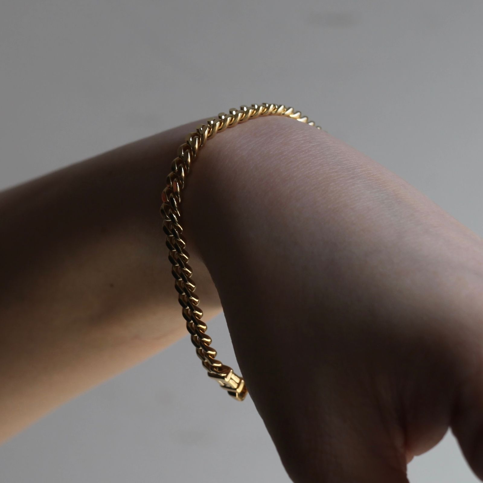 TOMWOOD - 【残りわずか】Curb Bracelet_L(GOLD) | ACRMTSM