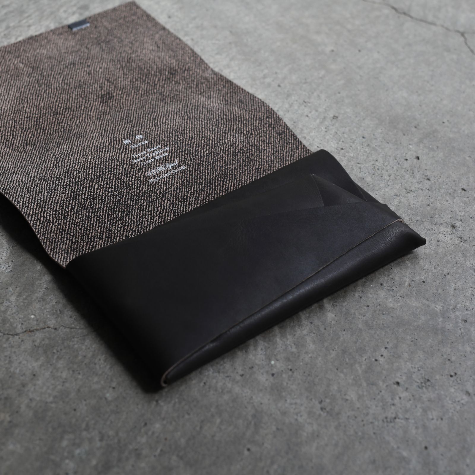 【残り一点】ロングウォレット