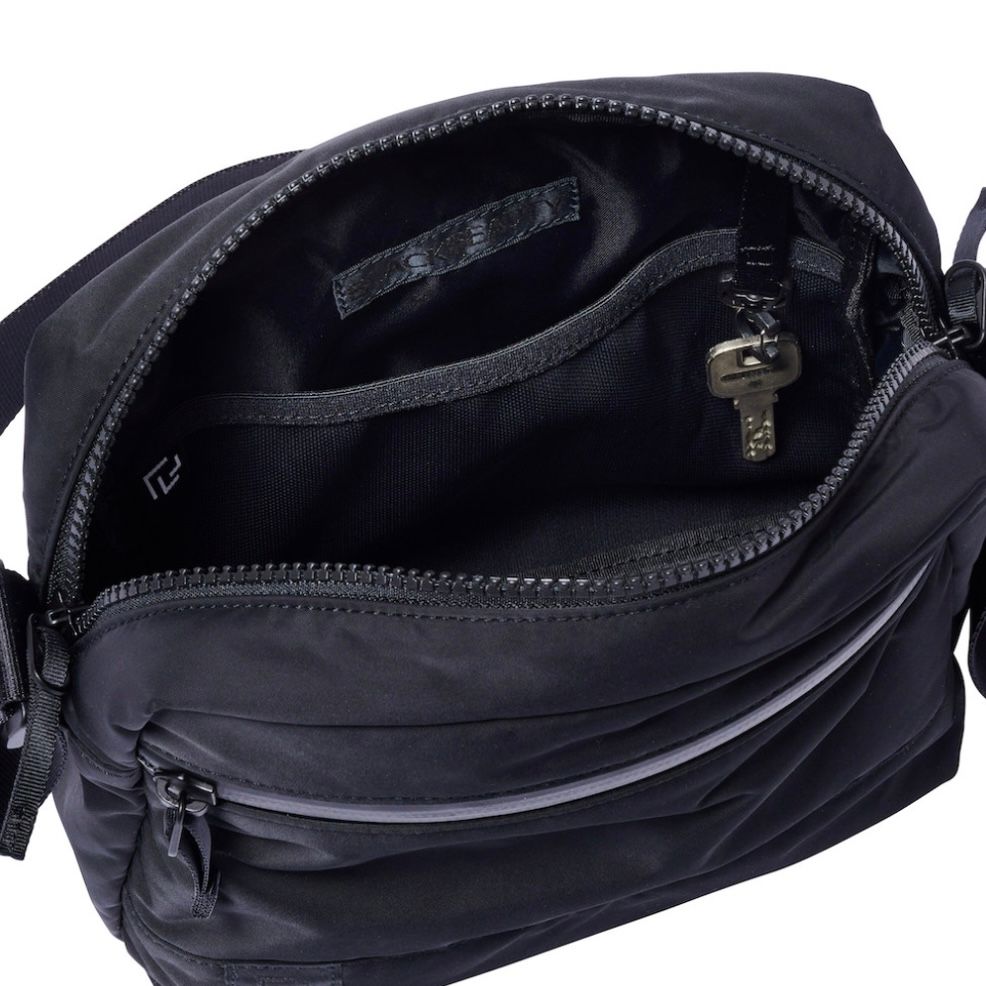 【残り一点】Square Shoulder Bag