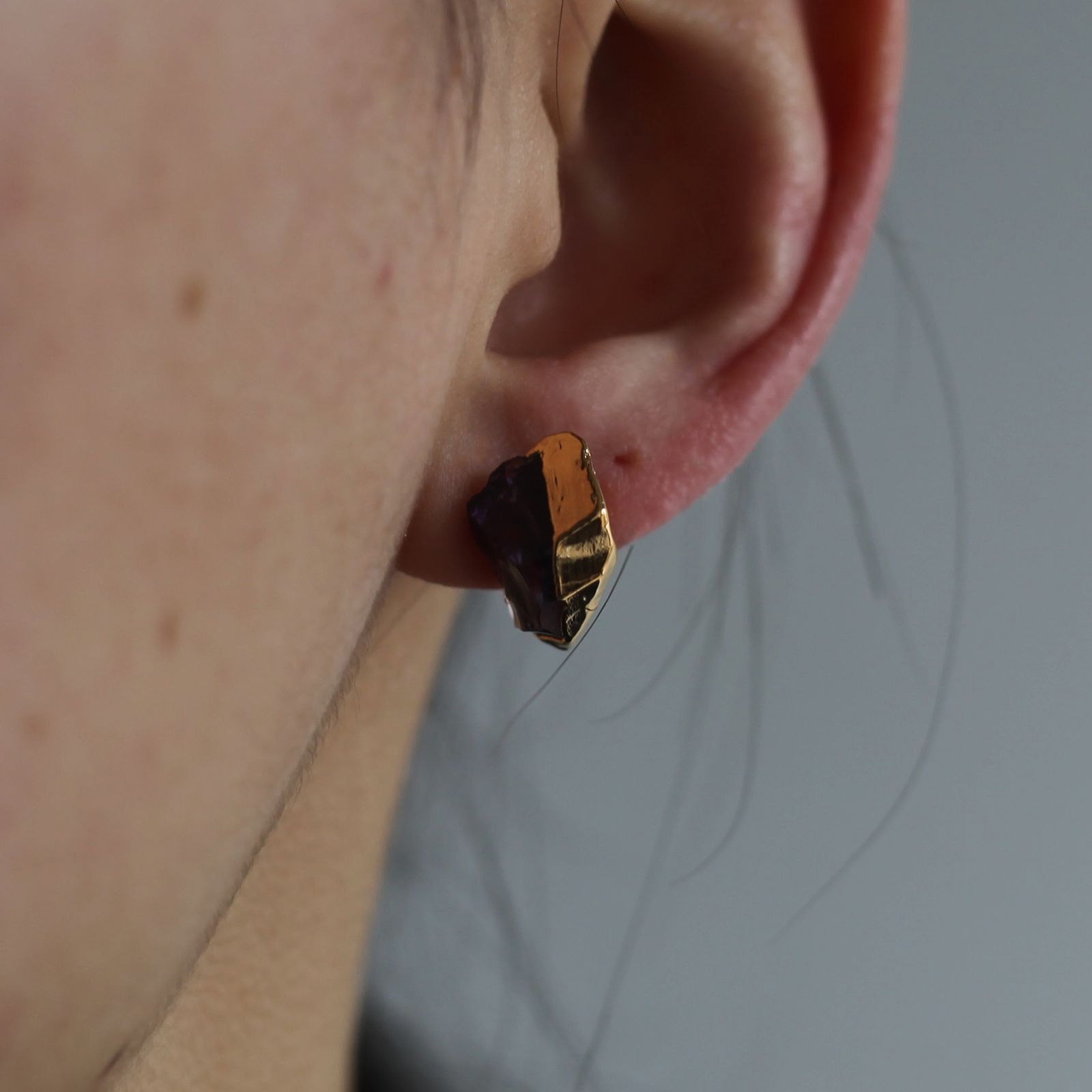 PREEK - 【残り一点】Rough Stone Amethyst Earrings(両耳用