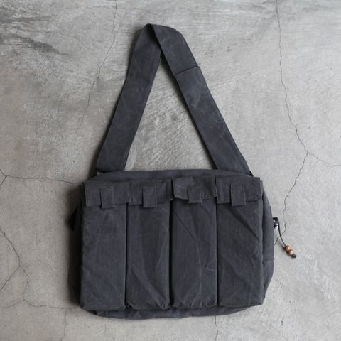 【残り一点】Fang Bag