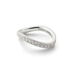 【お取り寄せ注文可能】Curved Eternity Ring