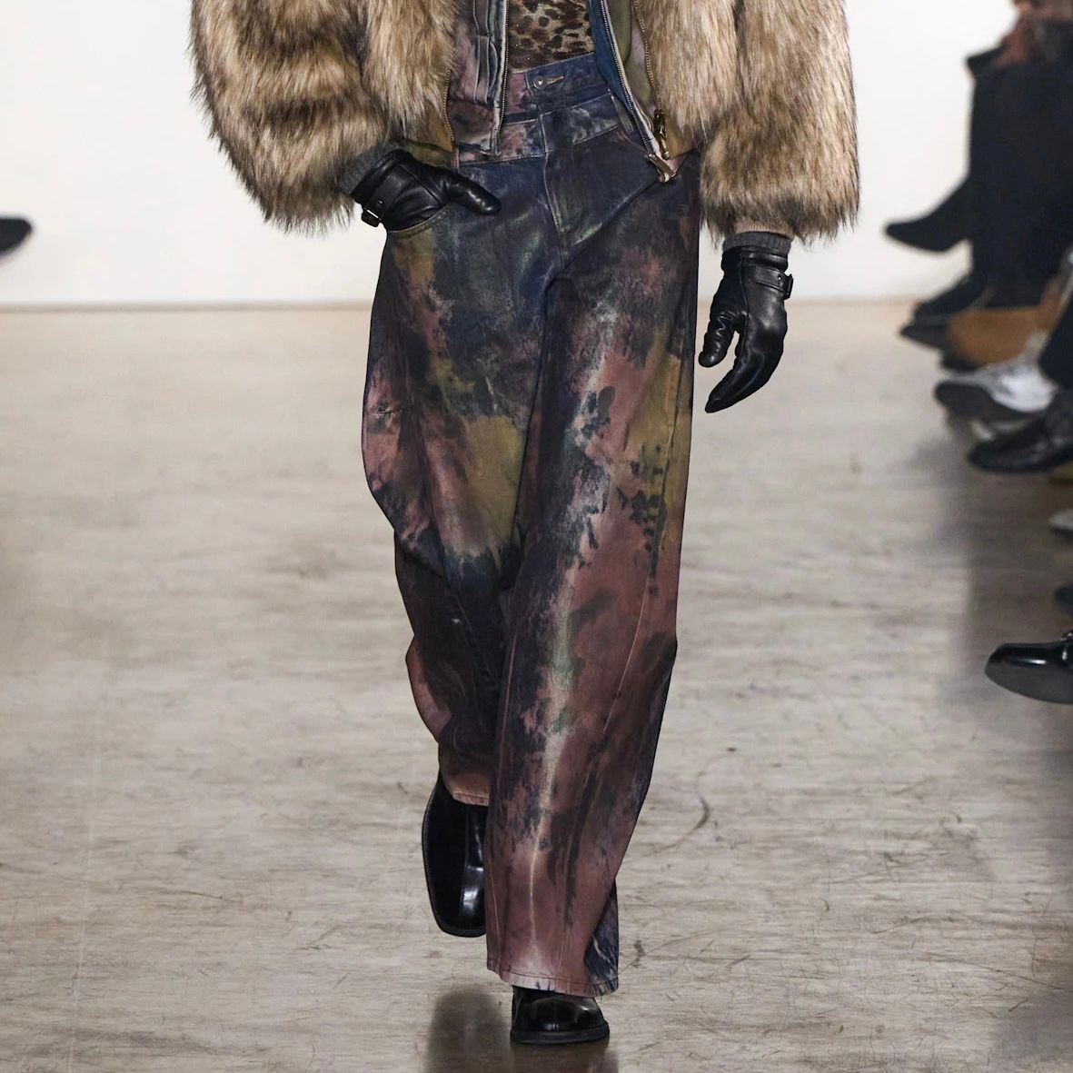 【残り一点】Brown Artistically Tie-Dyed Coated Denim Pants