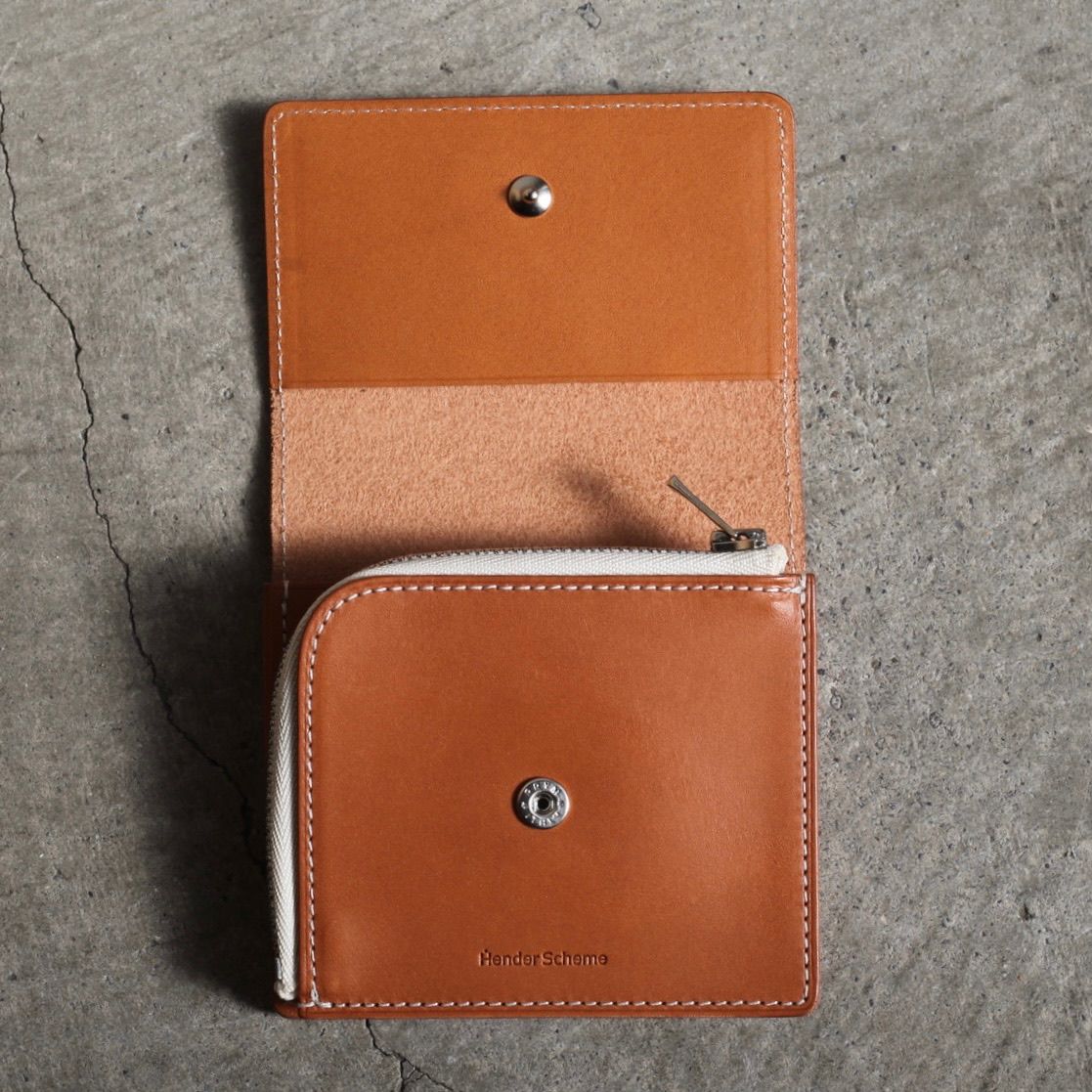 【再販売通知受付可能】Billfold(TAN)