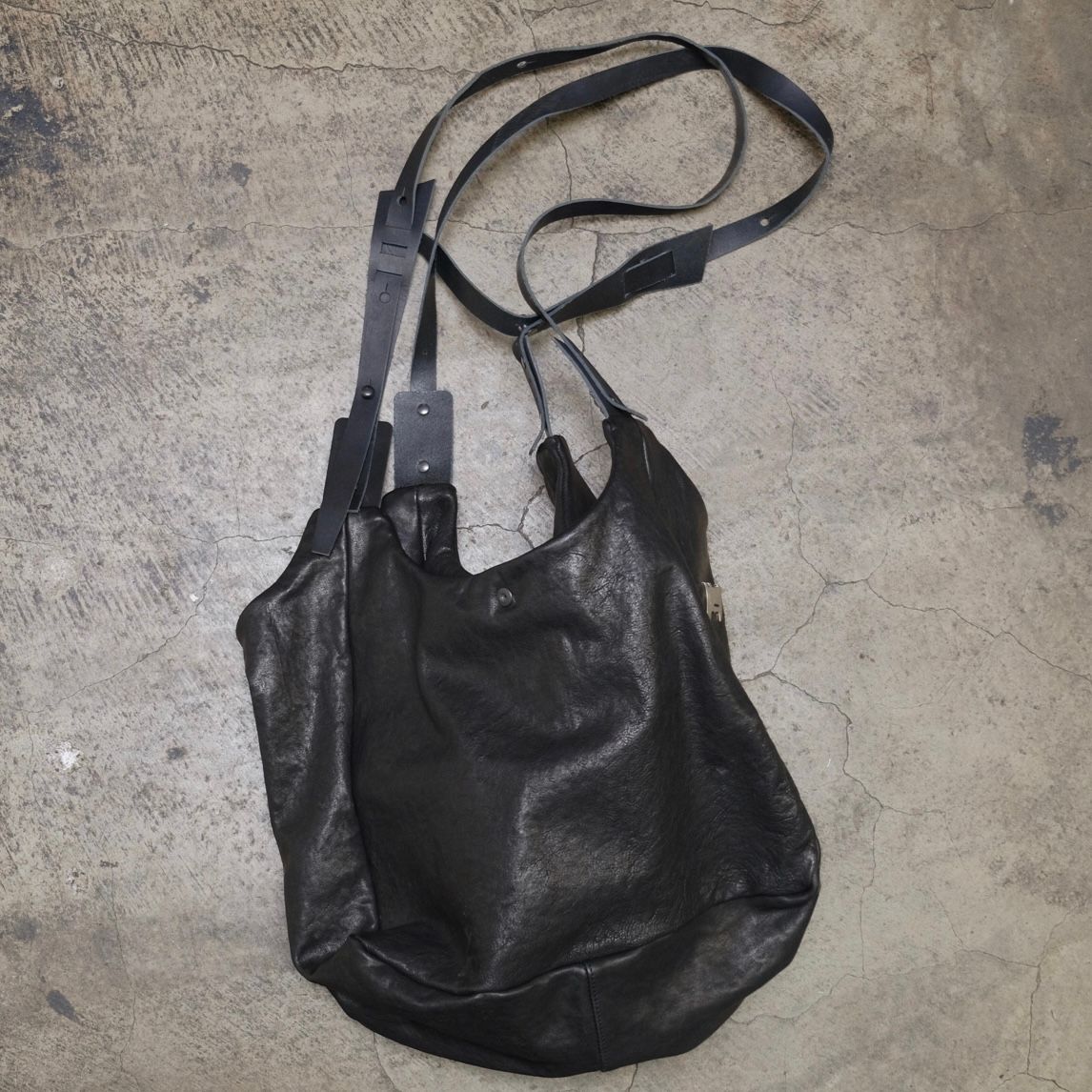 【お取り寄せ注文可能】Leather Shoulder Bag