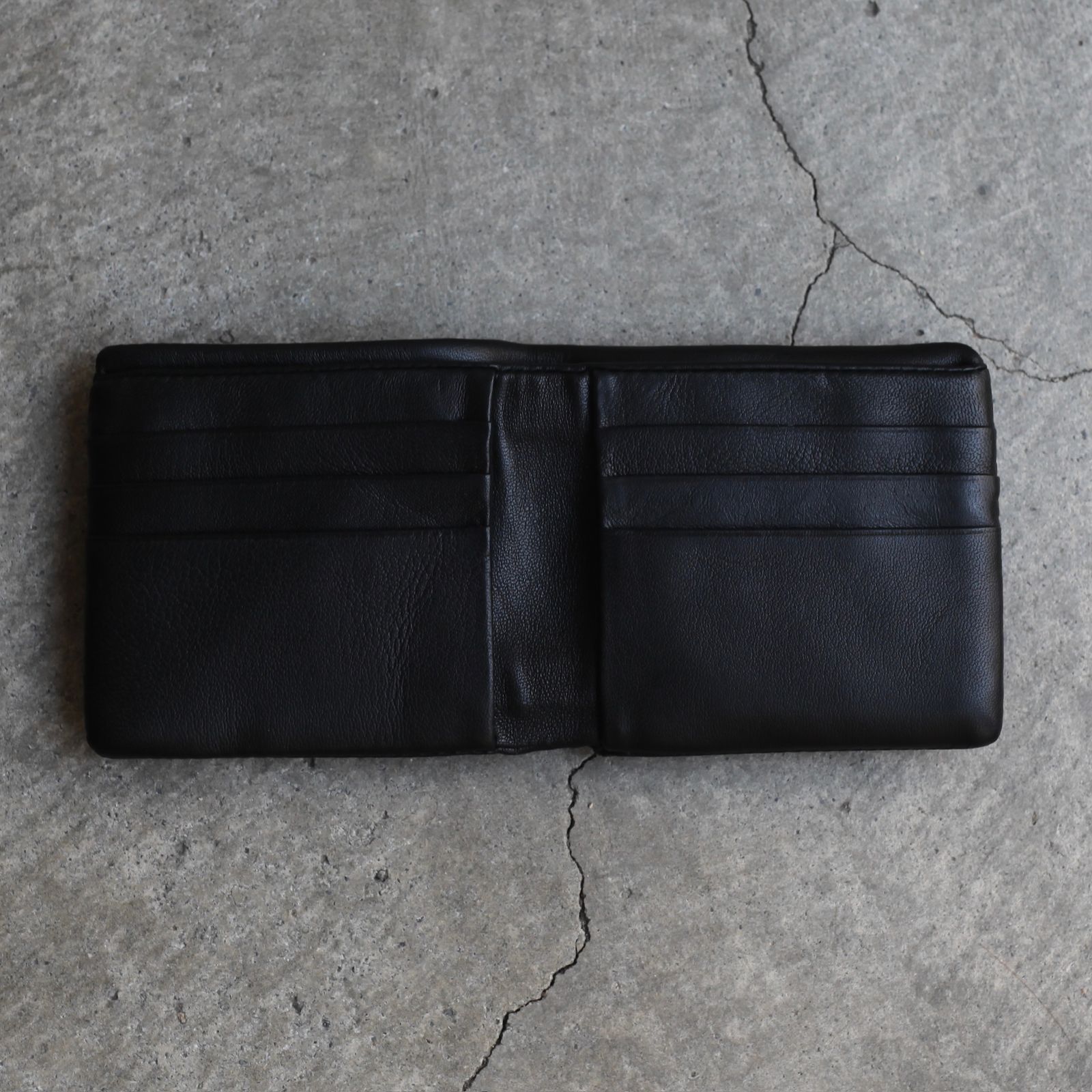 【残りわずか】Frame Half Wallet(ODD_LAMB)