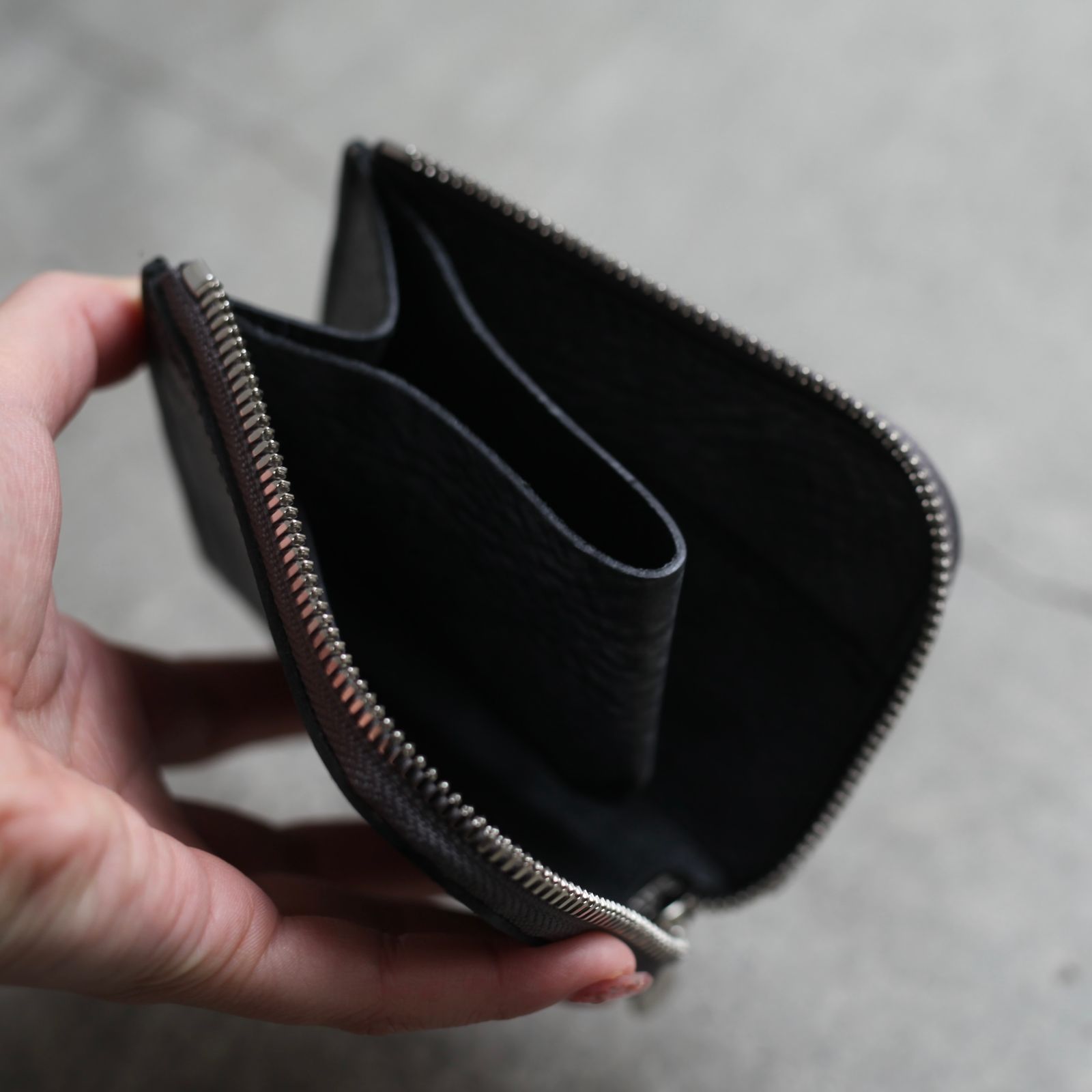 【残り一点】L Wallet(BLACK)