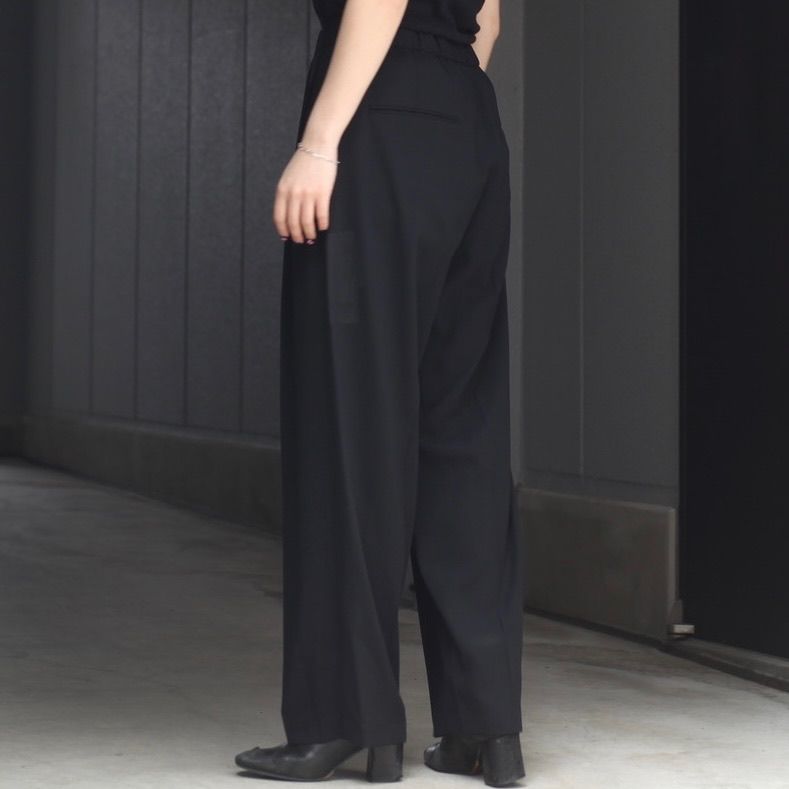 ATON - 【残り一点】Twist Wool Tropical Two Tucked Easy Pants