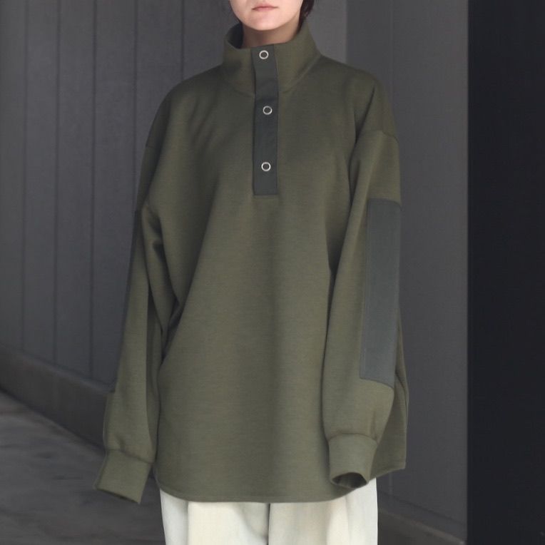 【残り一点】オーバーサイズハイネックL/S