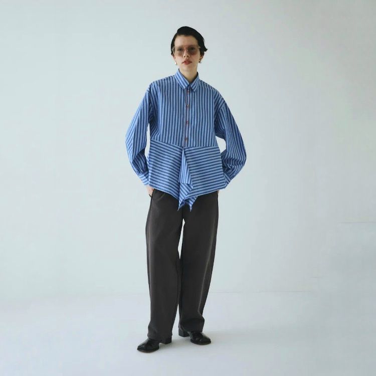 【残り一点】Flare Hem Shirt