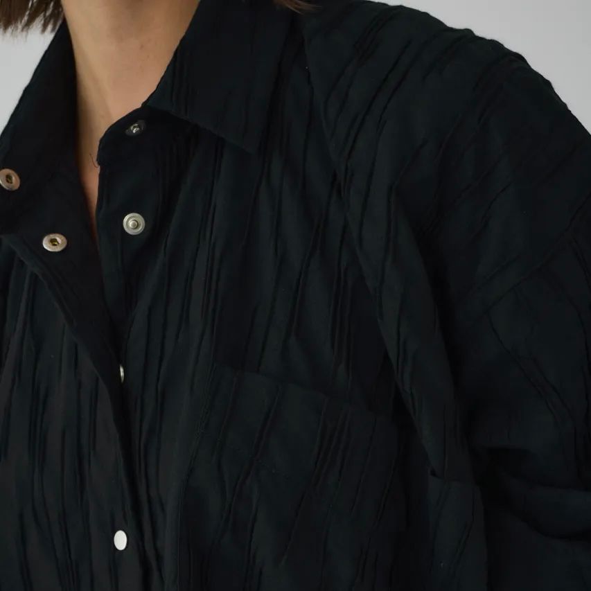 【残り一点】Tuck Pleats Back Volume SH