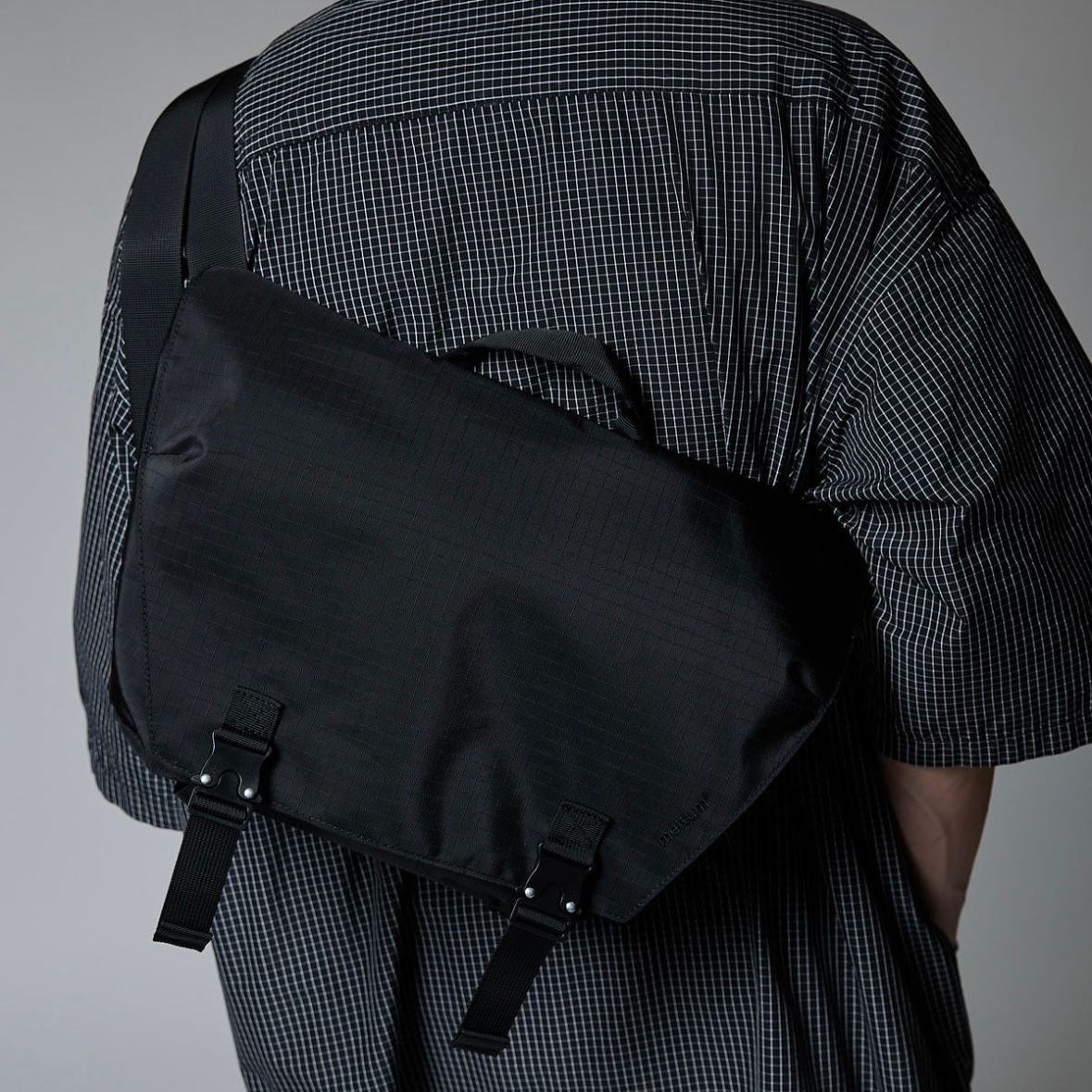 【残り一点】Compact Messenger Bag