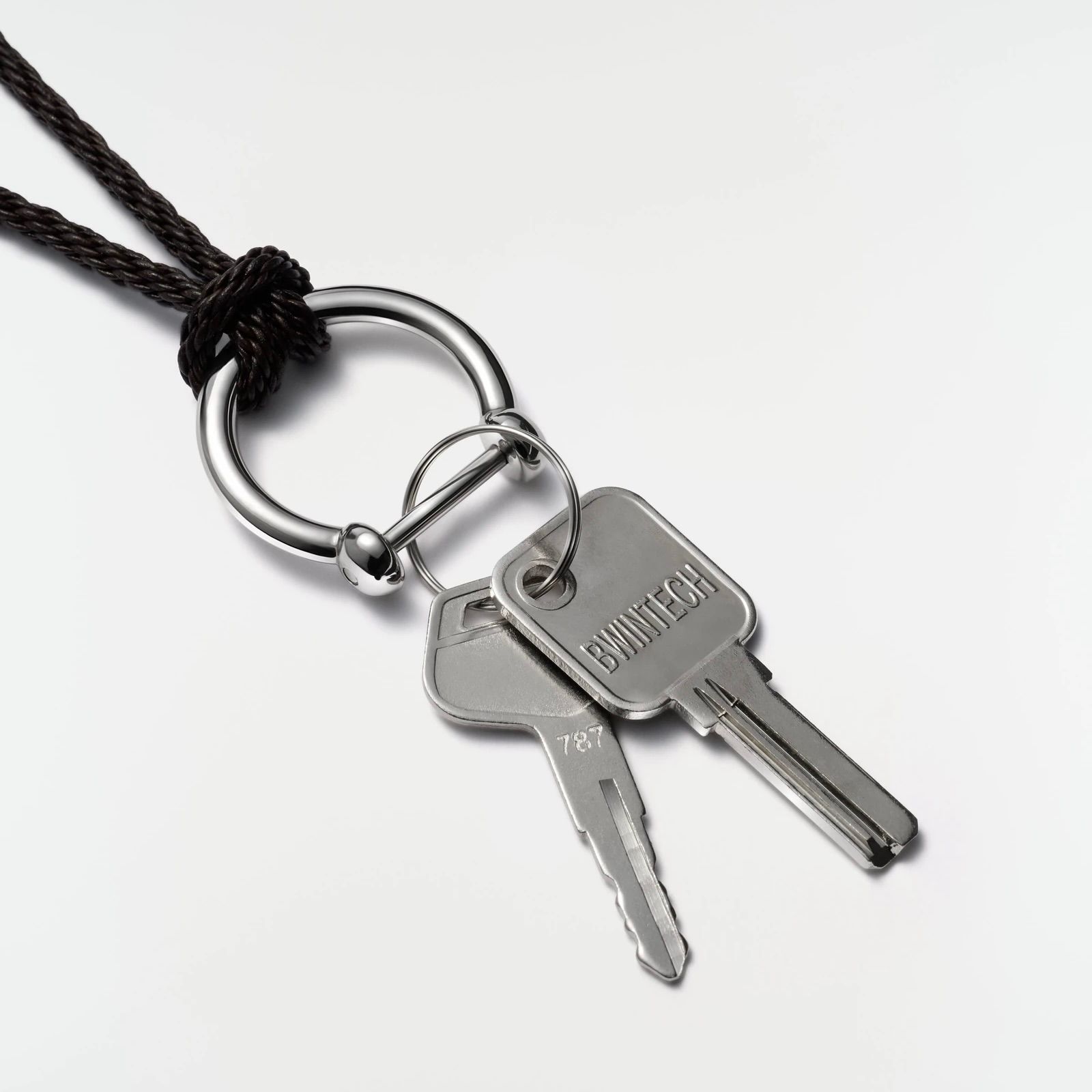 【残りわずか】Braided Leather Keyring Necklace