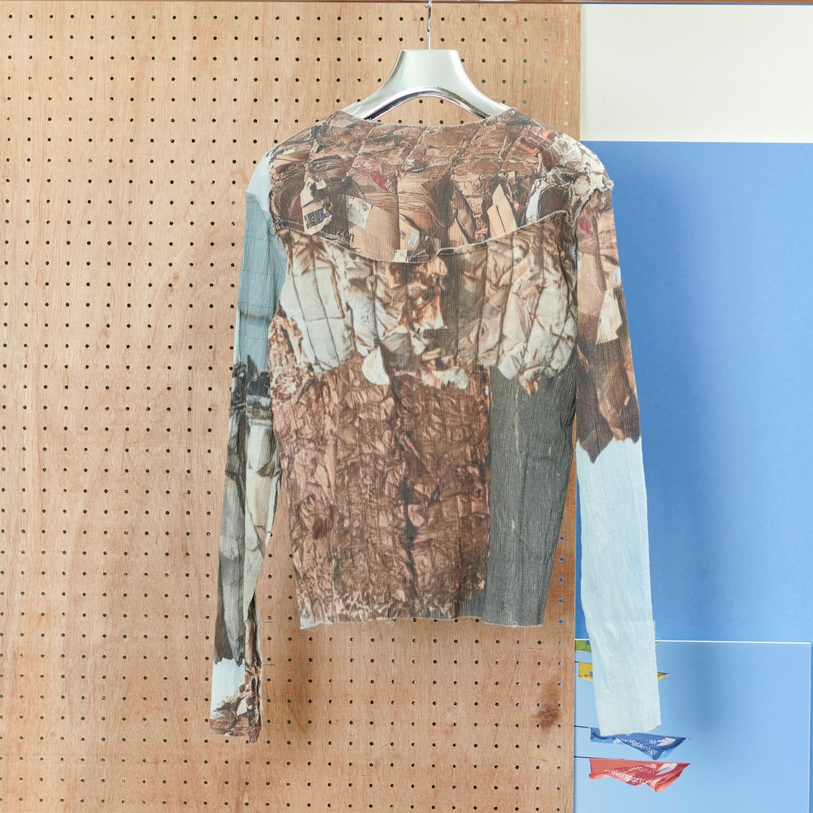 【残り一点】Graphic Yoryu Long Sleeve Tee