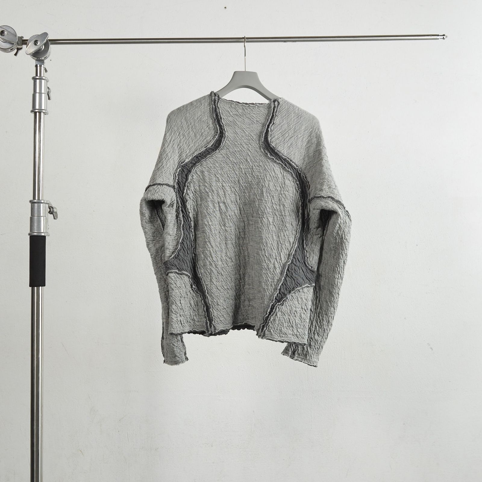 【再販売通知受付可能】Paneled Long Sleeve T Shirt