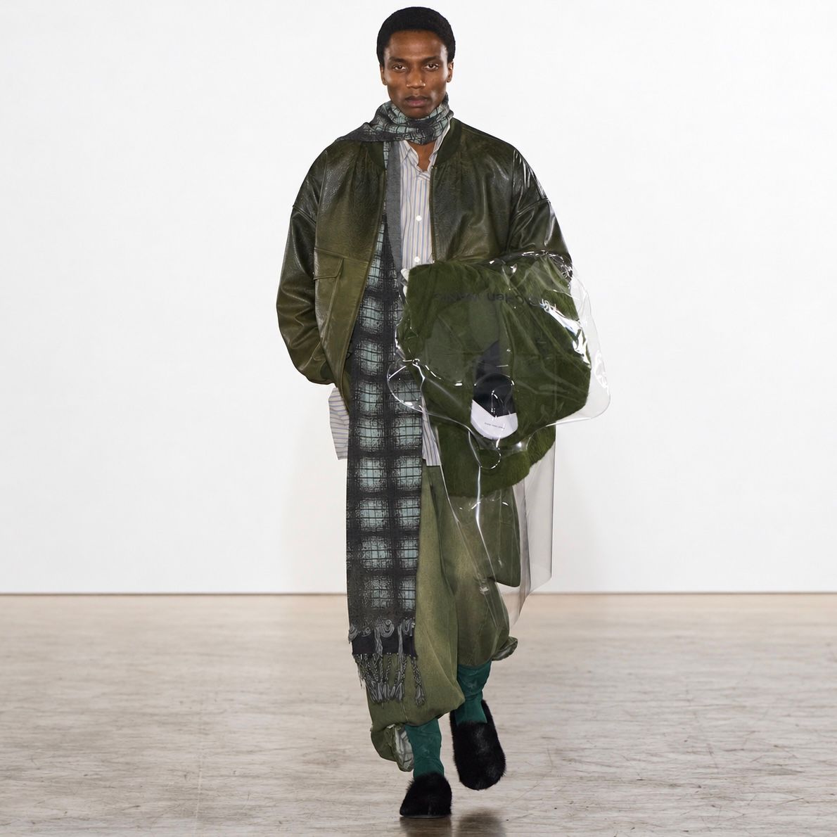 【残り一点】Green Plaid Gradient  Cardigan Knit Scraf