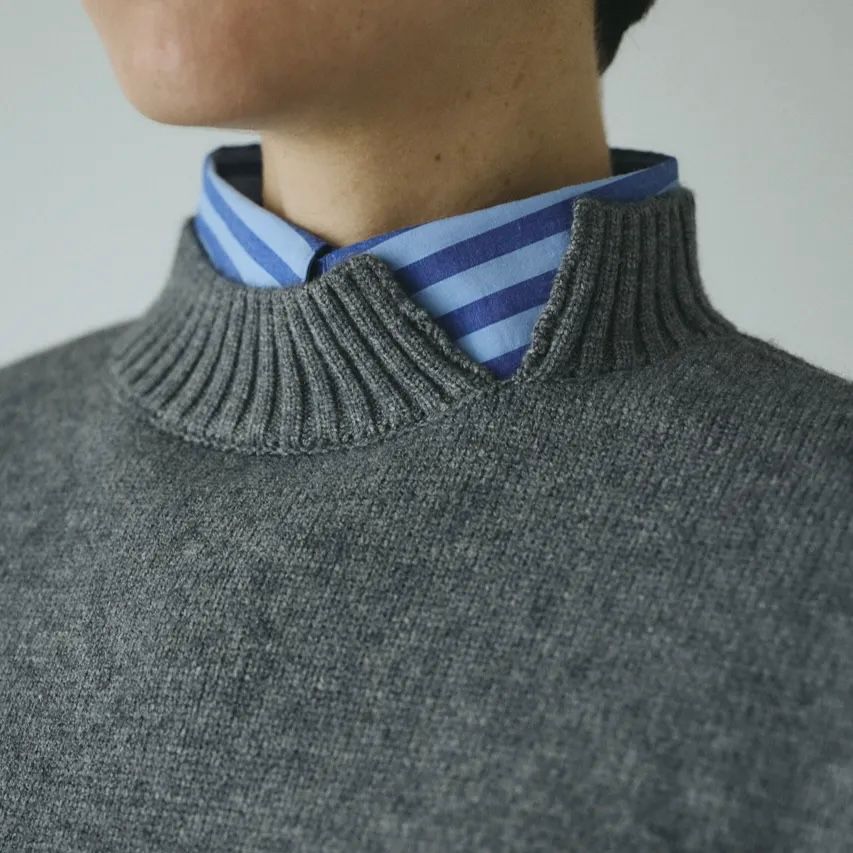 【残り一点】Asymmetrry Hem Knit Tops