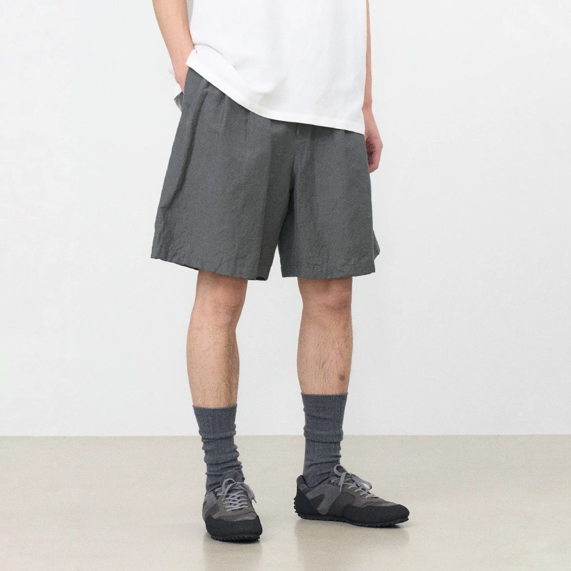 【残り一点】Wool Linen 3Pleated Shorts
