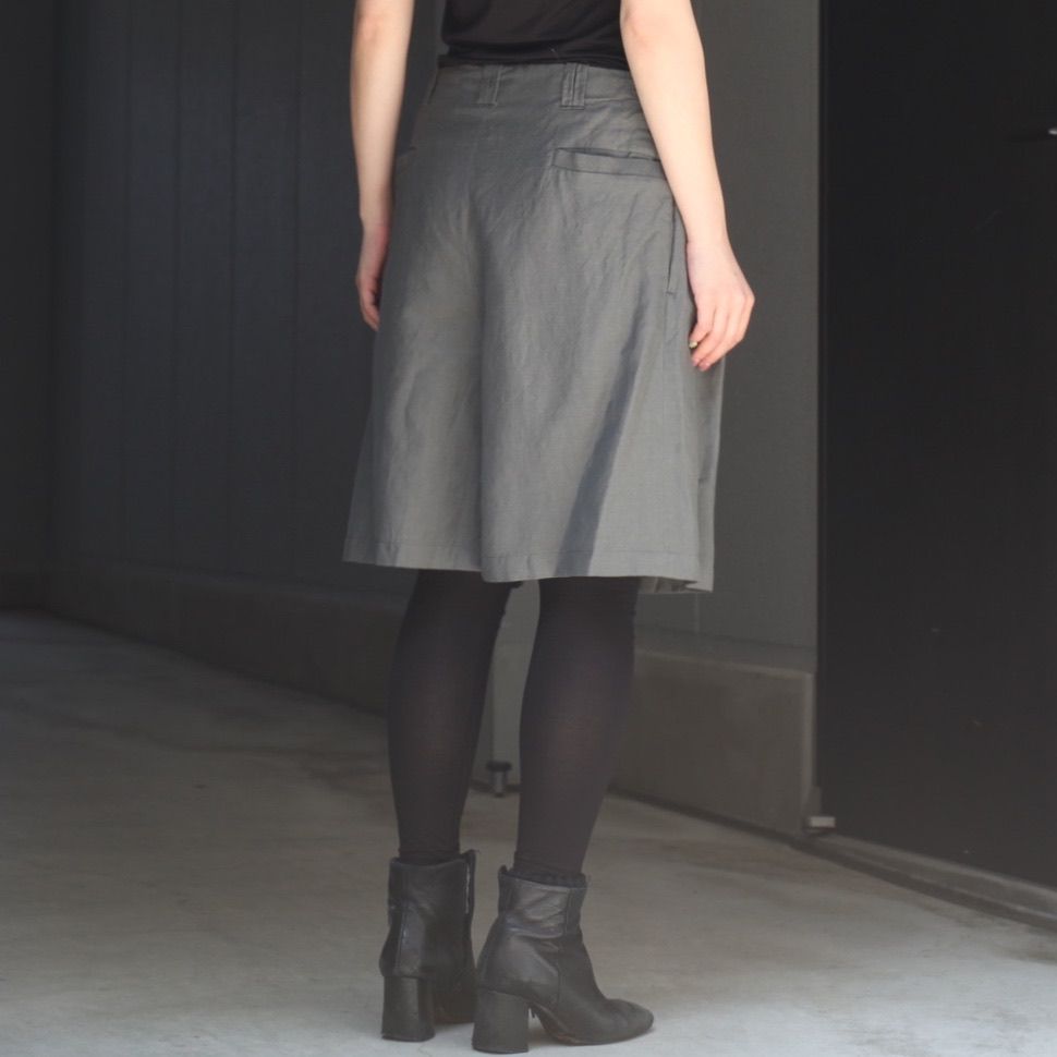 【残り一点】Wool Linen 3Pleated Shorts