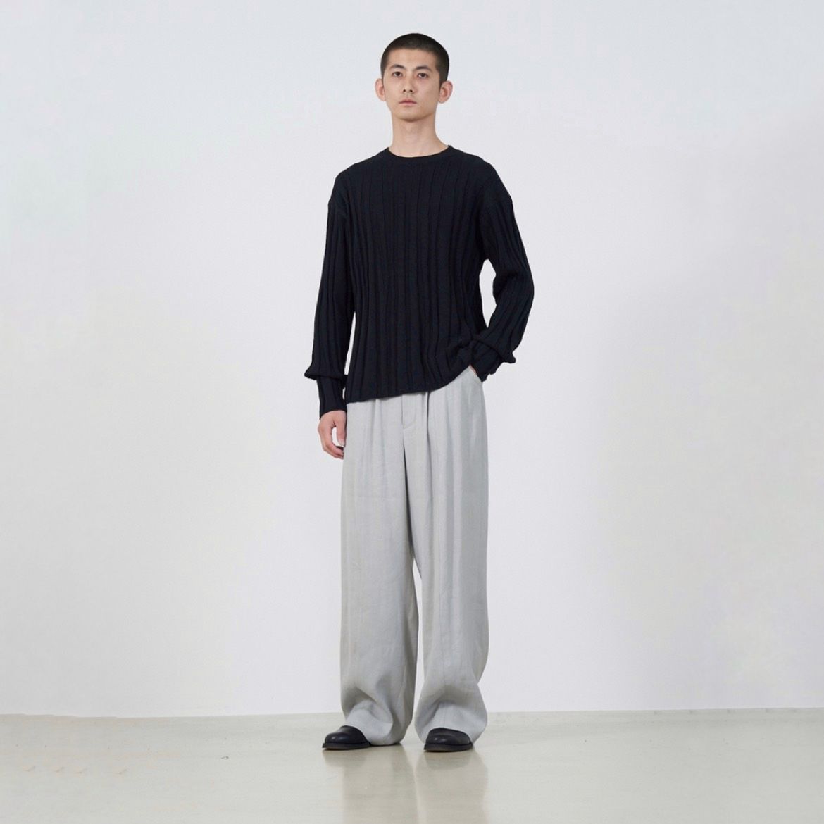 【残り一点】Random Rib Crewneck Sweater