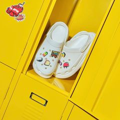 【残りわずか】Crocs Classic Bae Clog