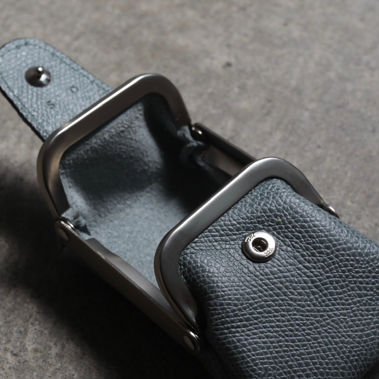 【残り一点】W-Gama Purse Slim(DEG/VAL)