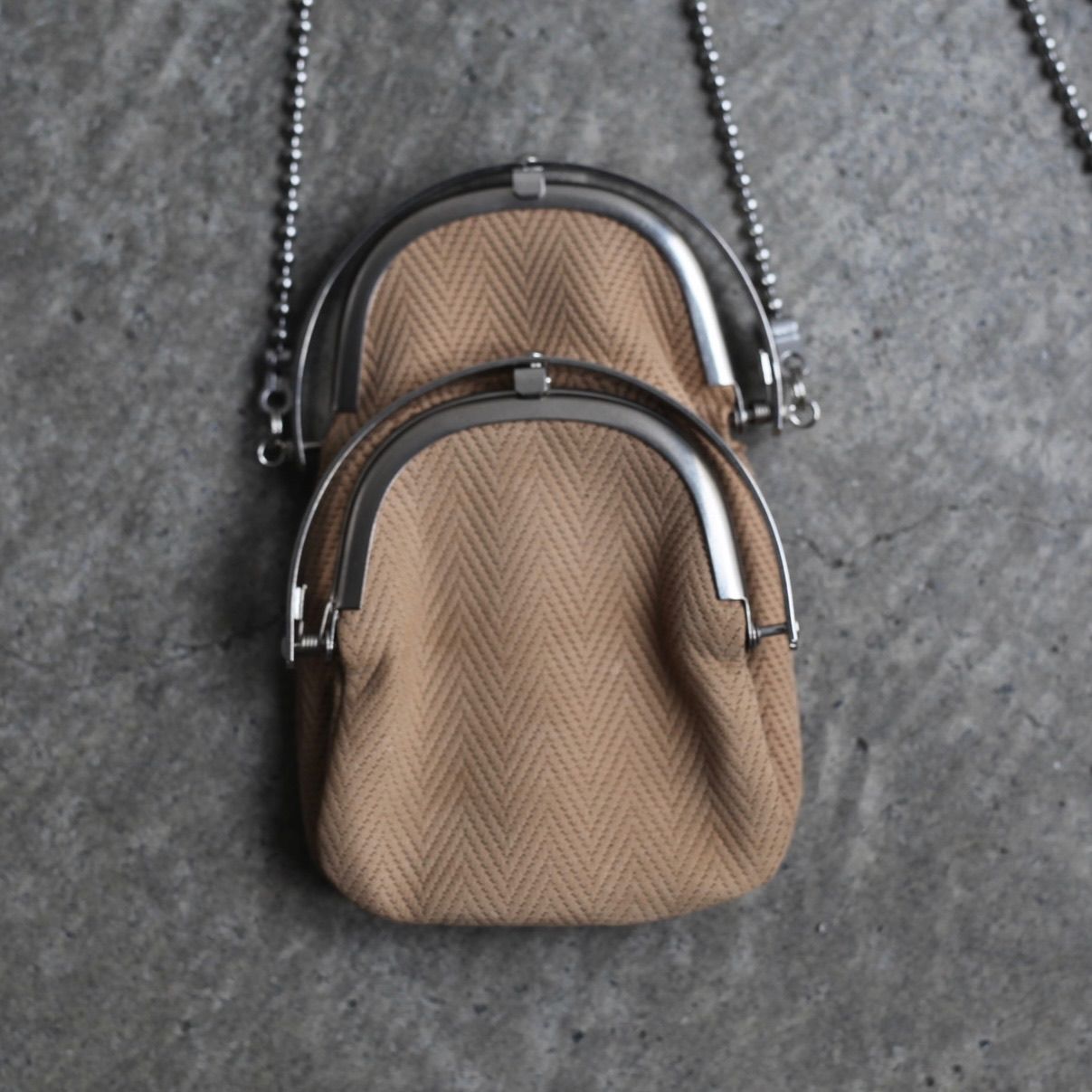 小物 ed robert judson Frame Purse(ODD_COW) ED ROBERT JUDSON - 【残り一点】Chain Frame Purse(ODD_COW