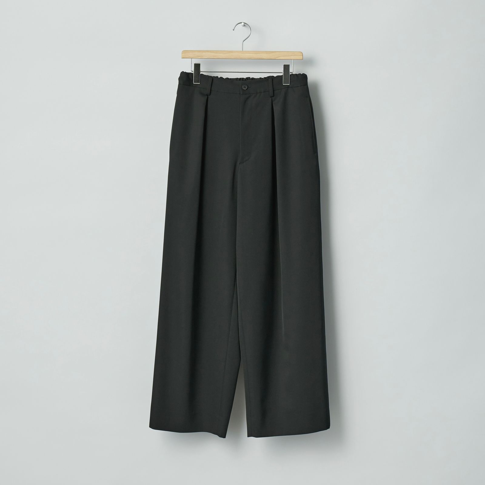【残りわずか】Easy Wide Trousers(2/90 WOOL GABARDINE)