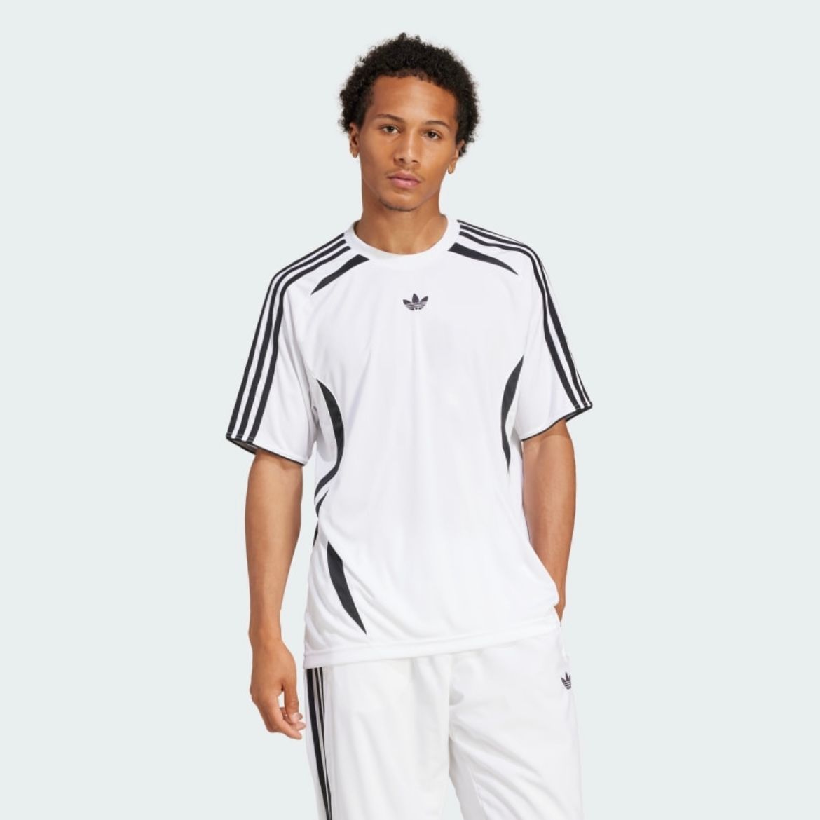 Tシャツ・カットソー ADIDAS ADICOLOR TEAMGEIST TEE 5FT1871 adidas Adicolor Teamgeist Tee - Red | Free Shipping with