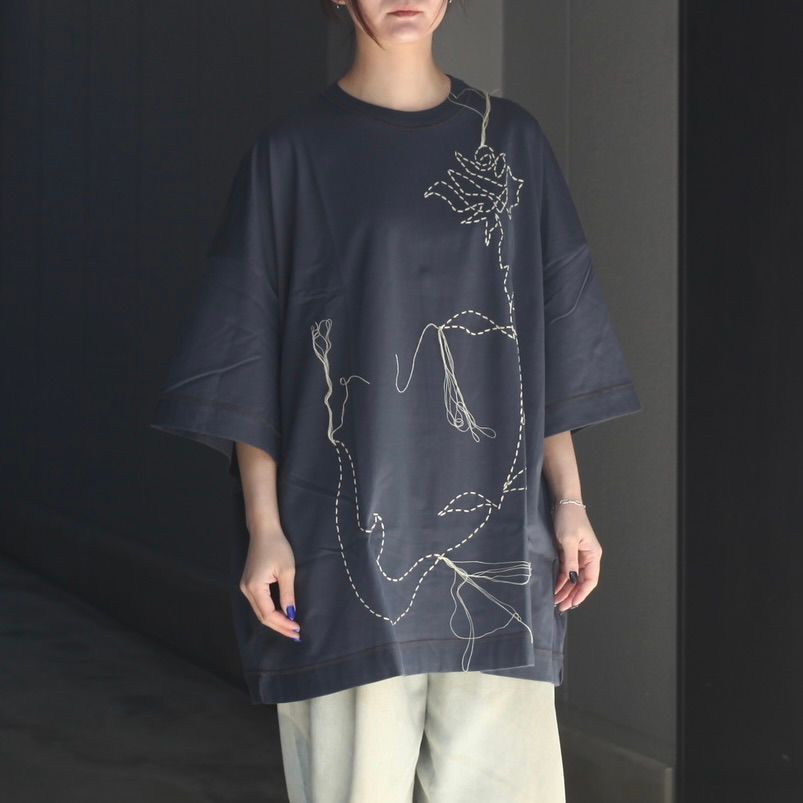 【残り一点】The Mooned Flower Is Stitched On Your Body