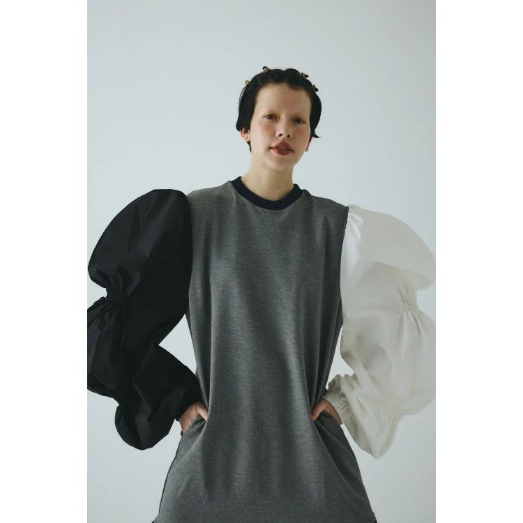 【残り一点】Shirred Balloon Sleeves Dress