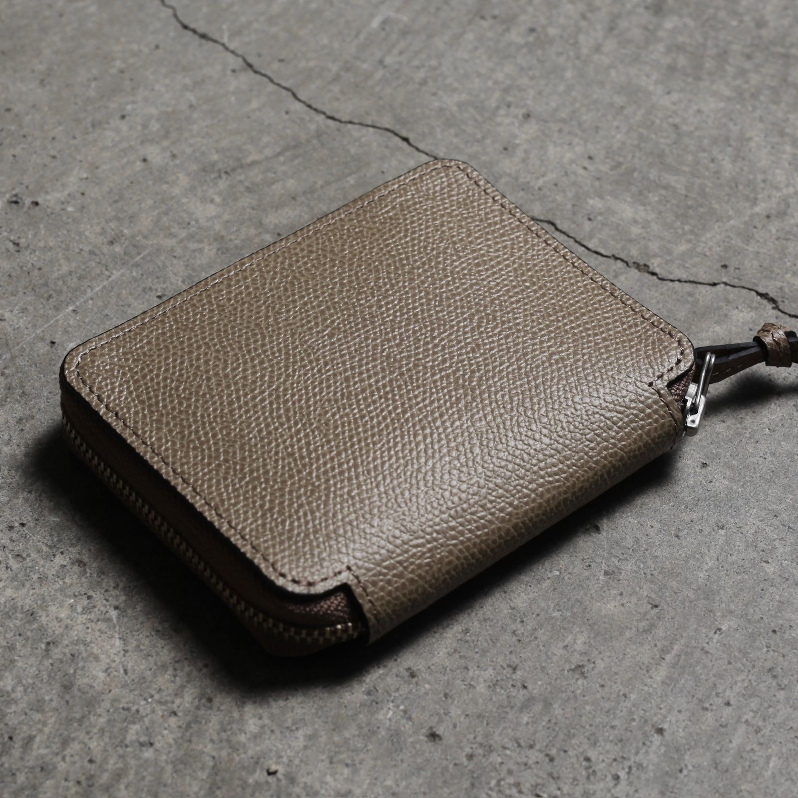【残り一点】Round Zip Purse(DEG/VAL)