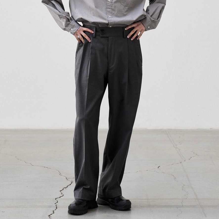 【再販売通知受付可能】Santiago Slacks