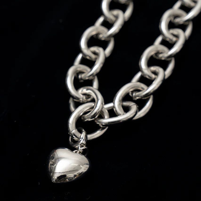 【再販売通知受付可能】Big Heart Chain Choker