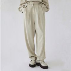 【残り一点】Dobby Stripe W Tuck PT