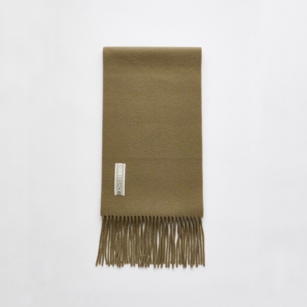 ESTATE SCARF Our legacy マフラー　完売商品 モーガン着用 OUR LEGACY マフラー ESTATE SCARF - メルカリ
