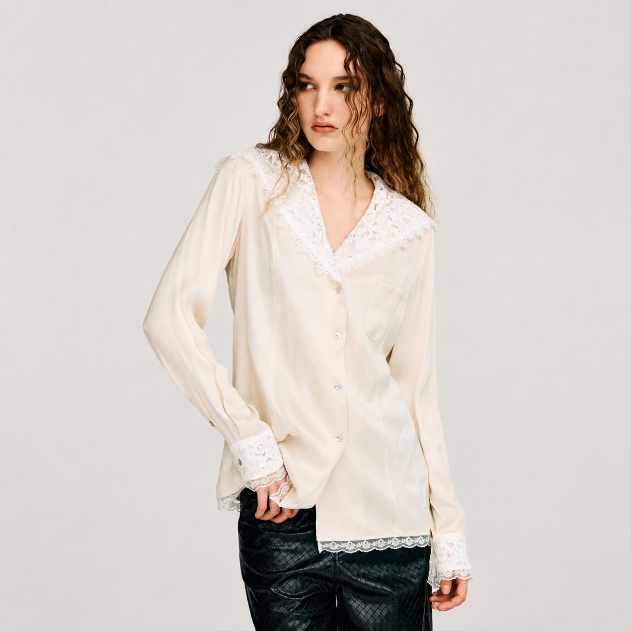 【残り一点】Lace Shirt