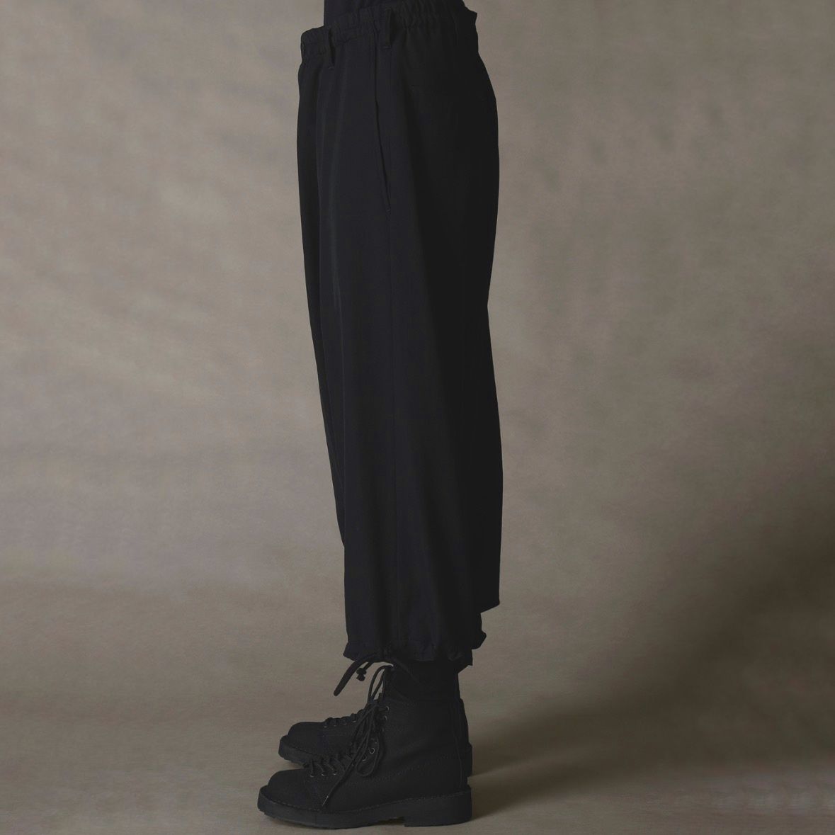 【残り一点】股下釦サルエルパンツ