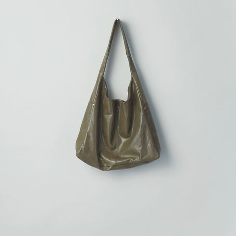 【残りわずか】Goat Leather Shoulder Bag