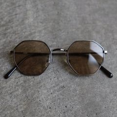 【残りわずか】LG Sunglass(LIGHT BROWN)
